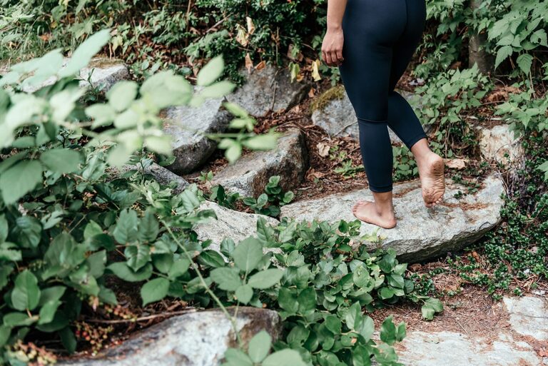Beginner Guide to Mindful Walking: Steps to a Calmer Mind